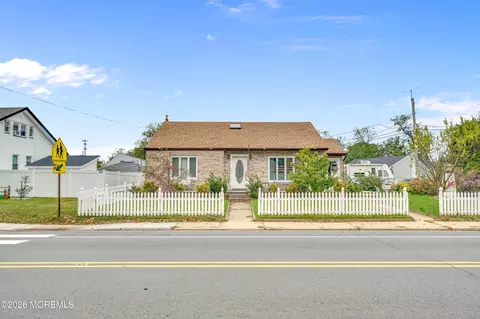 385 Main St, Keansburg, NJ 07734