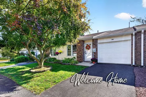 162 Gayle Ct, Lakewood, NJ 08701