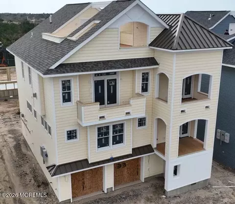 33 23rd Ave, Seaside Park, NJ 08752