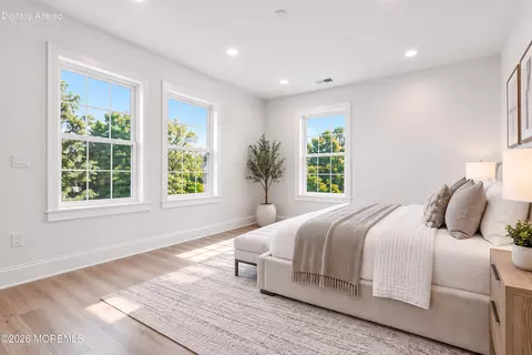 148 Freehold Rd #B, Manalapan, NJ 07726