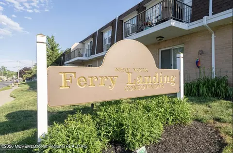 321-323 Shore Dr #21, Highlands, NJ 07732
