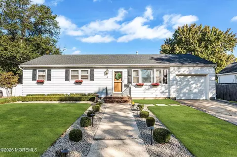 9 Berry St, Keansburg, NJ 07734