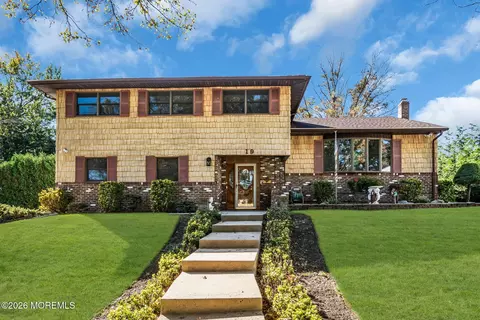 19 Baumer Rd, Sayreville, NJ 08872