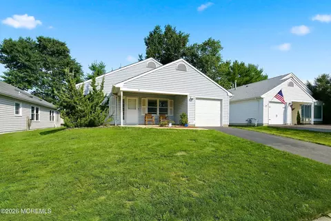 Exterior - 12 Springhill Dr, Brick, NJ 08724 photo 1 of 11