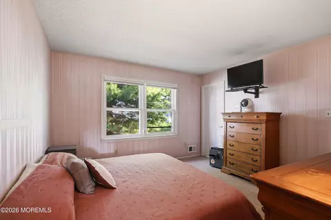 Bedroom - 12 Springhill Dr, Brick, NJ 08724 photo 2 of 3