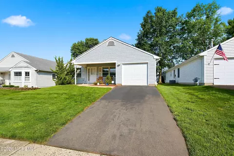 Exterior - 12 Springhill Dr, Brick, NJ 08724 photo 2 of 11