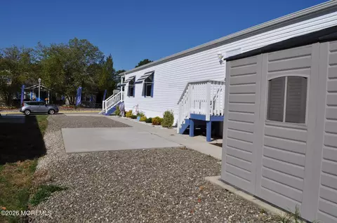 Exterior - 7 Fox St, Whiting, NJ 08759 photo 6 of 7