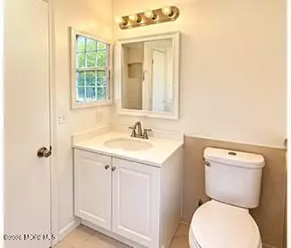 Bath - 20 Norwick Dr, Forked River, NJ 08731 photo 1 of 4