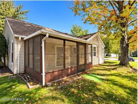 Exterior - 20 Norwick Dr, Forked River, NJ 08731 photo 2 of 2