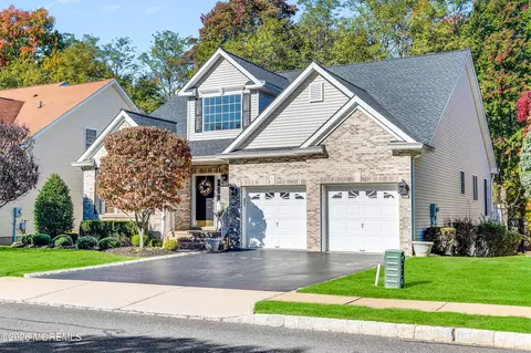 111 Scarborough Way, Marlboro, NJ 07746