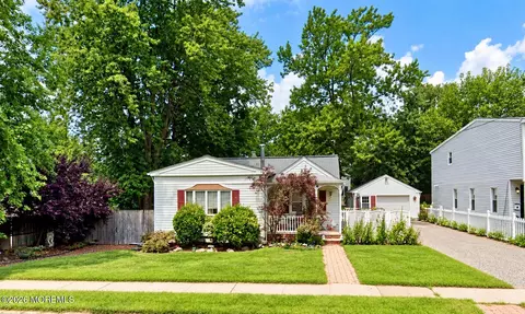 950 S Concourse, Keyport, NJ 07735