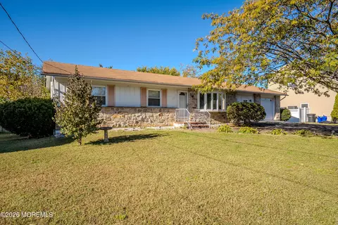 125 Floyd Ave, Union Beach, NJ 07735