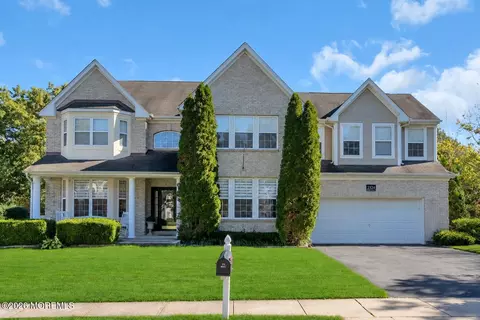 2324 Forest Cir, Toms River, NJ 08755