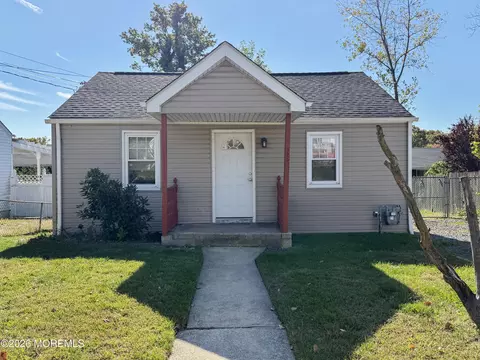 323 W Sylvania Ave, Neptune City, NJ 07753