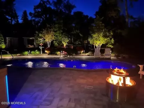 252 Holly Ave, West Creek, NJ 08092