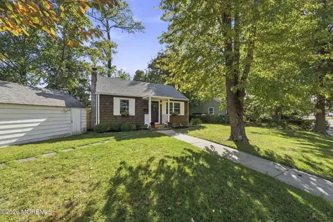 200 Neptune Blvd S, Neptune City, NJ 07753