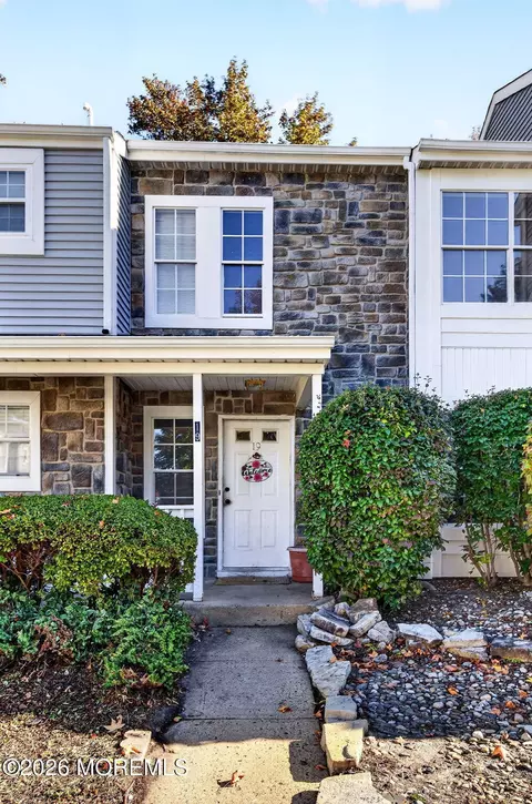 19 Tack Ct, Tinton Falls, NJ 07753