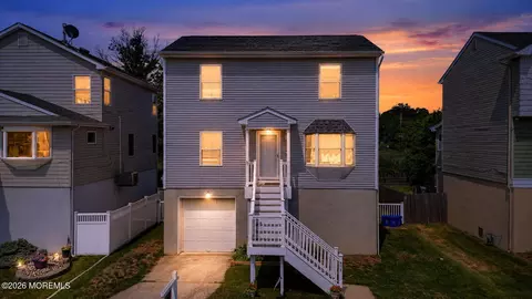 907 Harris Ave, Union Beach, NJ 07735