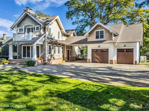 148 Monmouth Rd, Oakhurst, NJ 07755