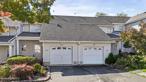 207 Frankfort Ave, Neptune City, NJ 07753