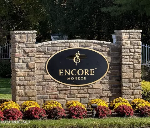 251 Springmeadow Way #251, Monroe Township, NJ 08831