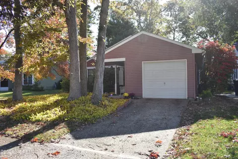 223 Lexington Dr, Little Egg Harbor, NJ 08087