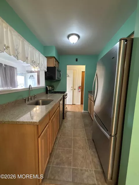 Kitchen - 16 Dixie Ln # D, Jackson, NJ 08527 photo 4 of 5