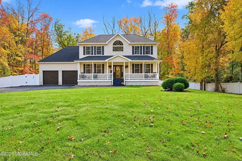 105 Belmar Blvd, Farmingdale, NJ 07727