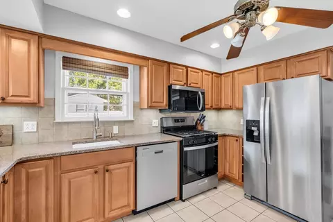 Kitchen - 564 Nicholas Rd, Brick, NJ 08724 photo 1 of 3