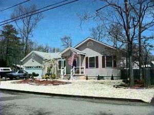 758 Windsor St, Forked River, NJ 08731 photo 1