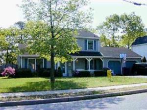35 Oak Knoll Dr, Brick, NJ 08724 photo 1
