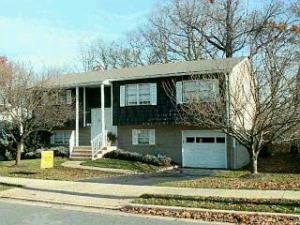 49 Briscoe Ter, Hazlet, NJ 07730 photo 1