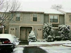 262 Grassmere Ct, Matawan, NJ 07747 photo 1