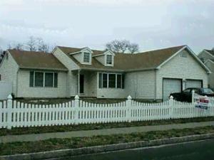 14 Evelyn Ct, Brick, NJ 08723 photo 1