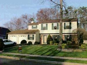 5 Stratton Dr, Howell, NJ 07731 photo 1