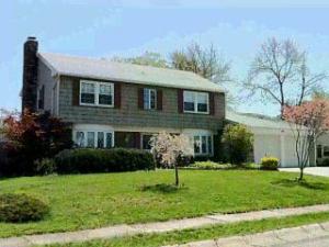 86 Avondale Ln, Matawan, NJ 07747 photo 1