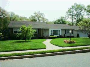 18 The Fellsway, Asbury Park, NJ 07712 photo 1