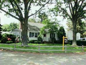 133 S Beverly Dr, Brick, NJ 08724 photo 1