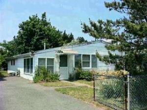1715 Beach Blvd, Beachwood, NJ 08722 photo 1