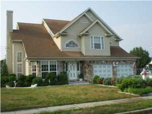 102 F St, Brick, NJ 08723 photo 1