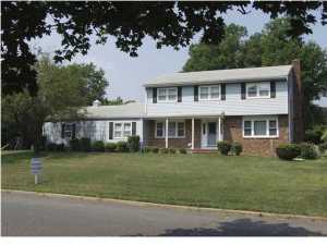 33 Devon Rd, Middletown, NJ 07748 photo 1