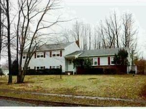 2 Michele Dr, Middletown, NJ 07748 photo 1