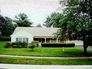62 Overlea Ln, Matawan, NJ 07747 photo 1