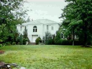 8 Windswept Rd, Holmdel, NJ 07733 photo 1