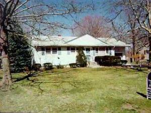 34 Henry Dr, Middletown, NJ 07748 photo 1