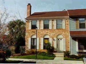 45 Winchester Ct, Matawan, NJ 07747 photo 1