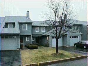 22 Upperbrook, Parlin, NJ 08859 photo 1