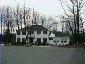 18 Clarissa Dr, Middletown, NJ 07748 photo 1