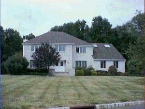 24 E Lawn Dr, Holmdel, NJ 07733 photo 1