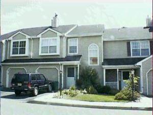 602 Aberdeen Layne, Toms River, NJ 08753 photo 1